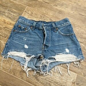 Levi 501 Jean shorts. Medium wash. Size 23.